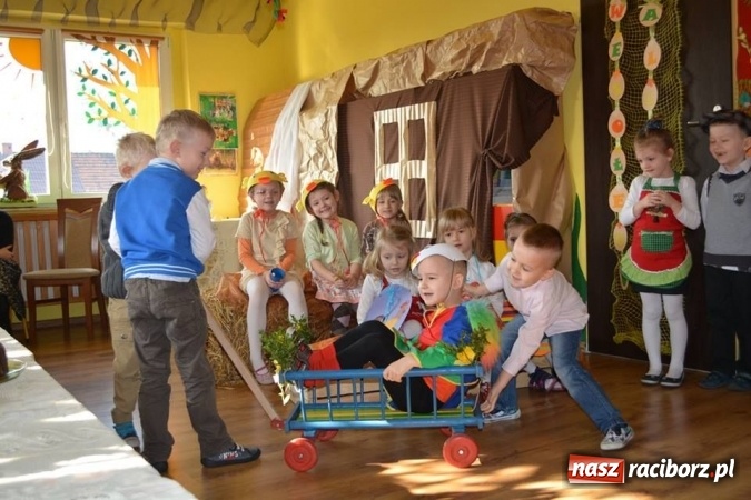 Zdjęcie w galerii na portalu naszraciborz.pl: Tradycje wielkanocne w Przedszkolu w Nędzy   wiadomości z regionu