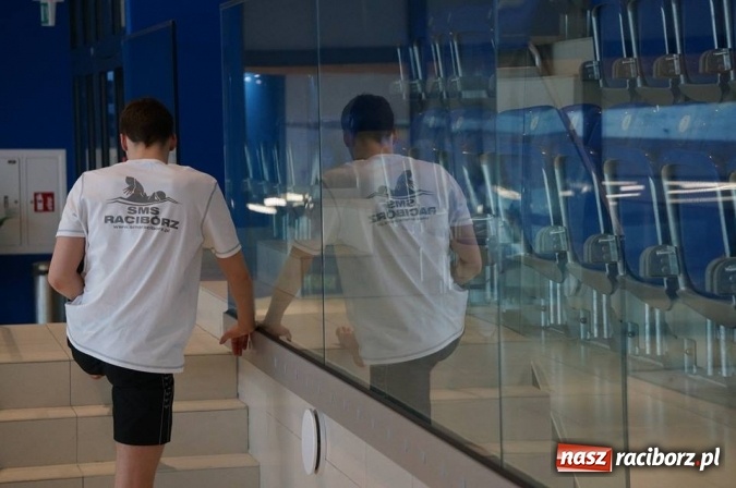 Zdjęcie w galerii na portalu naszraciborz.pl: Pływanie. Pierwsze starty na pływalniach 50-metrowych  wiadomości z regionu