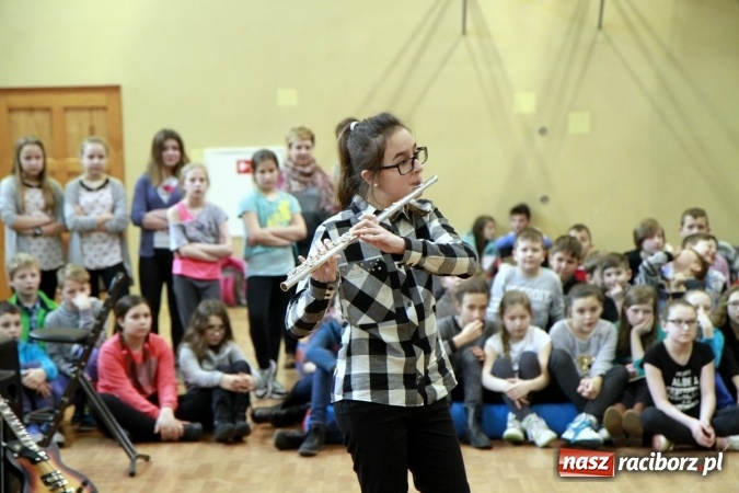 Zdjęcie w galerii na portalu naszraciborz.pl: VII Konkurs Młodych Talentów w ZSOMS wiadomości z regionu