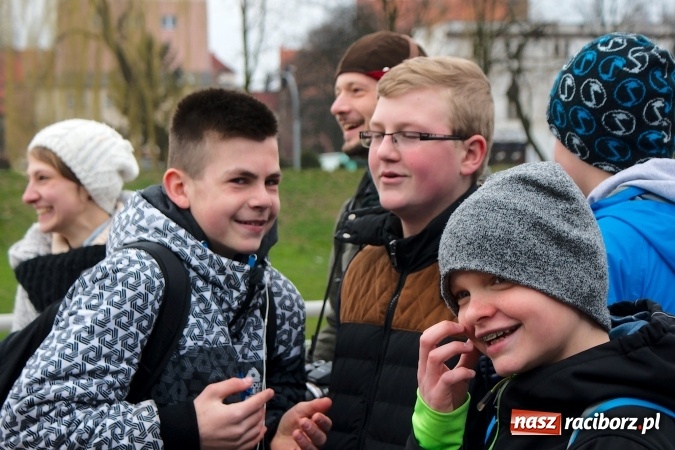 Zdjęcie w galerii na portalu naszraciborz.pl: Wiosna radosna na bulwarach i przystani wiadomości z regionu