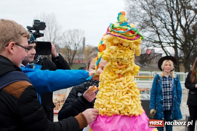 Zdjęcie w galerii na portalu naszraciborz.pl: Wiosna radosna na bulwarach i przystani wiadomości z regionu