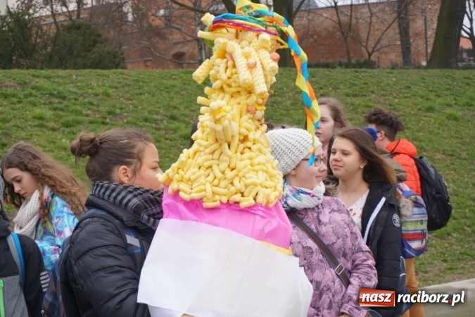 Zdjęcie w galerii na portalu naszraciborz.pl: Wiosna radosna na bulwarach i przystani wiadomości z regionu