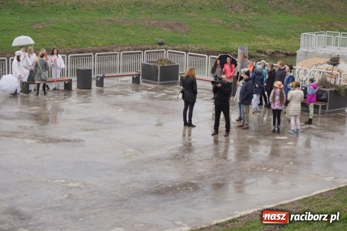 Zdjęcie w galerii na portalu naszraciborz.pl: Wiosna radosna na bulwarach i przystani wiadomości z regionu