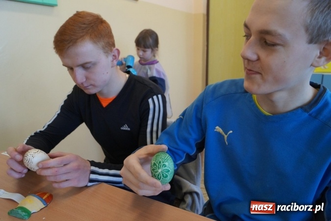 Zdjęcie w galerii na portalu naszraciborz.pl: Kroszonkarskie cuda na konkursie w Nędzy wiadomości z regionu