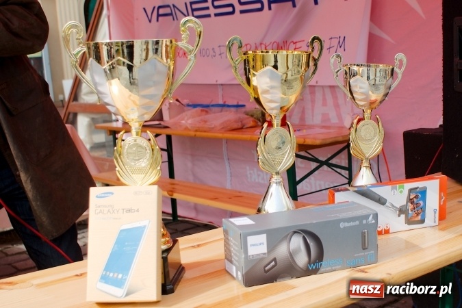 Zdjęcie w galerii na portalu naszraciborz.pl: I Mistrzostwa Raciborza Bakszysz Burger Open w ujeżdżaniu byka za nami wiadomości z regionu