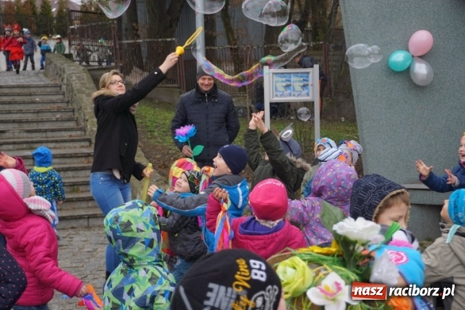 Zdjęcie w galerii na portalu naszraciborz.pl: Przedszkolaki powitały wiosnę  wiadomości z regionu