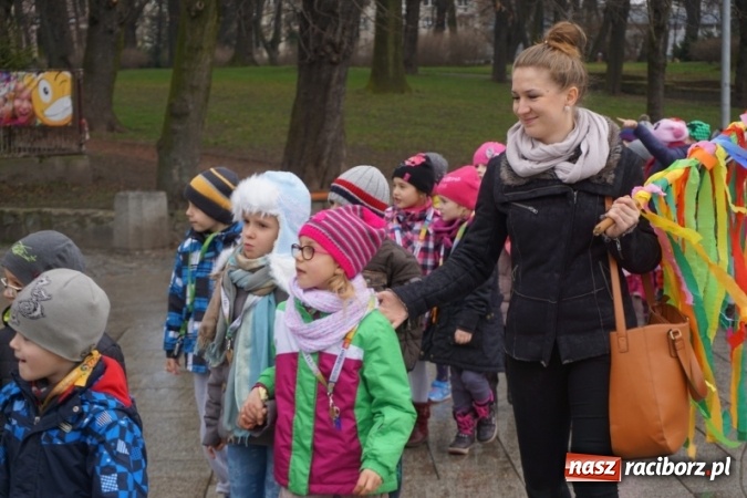 Zdjęcie w galerii na portalu naszraciborz.pl: Przedszkolaki powitały wiosnę  wiadomości z regionu