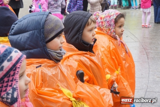 Zdjęcie w galerii na portalu naszraciborz.pl: Przedszkolaki powitały wiosnę  wiadomości z regionu