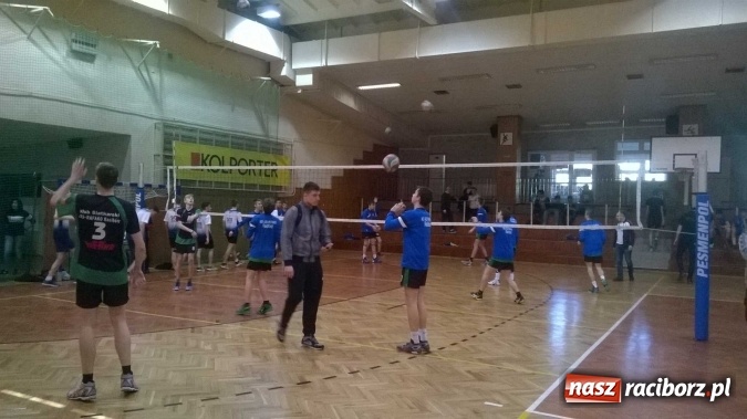 Zdjęcie w galerii na portalu naszraciborz.pl: Drugie miejsce kadetów KS AZS Rafako Racibórz na turnieju w Kielcach wiadomości z regionu