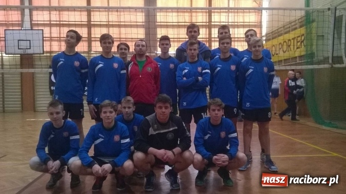 Zdjęcie w galerii na portalu naszraciborz.pl: Drugie miejsce kadetów KS AZS Rafako Racibórz na turnieju w Kielcach wiadomości z regionu