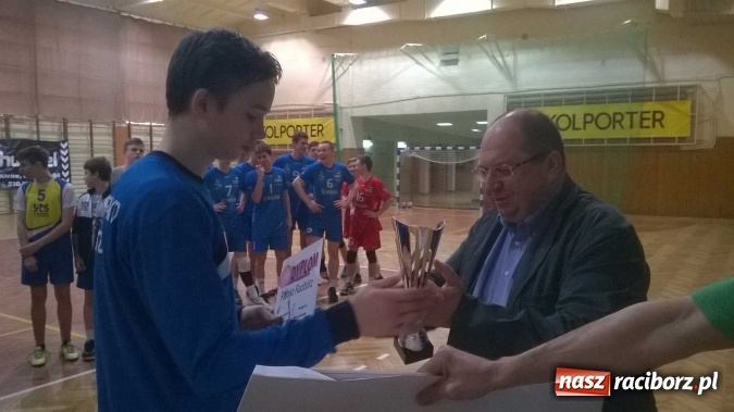 Zdjęcie w galerii na portalu naszraciborz.pl: Drugie miejsce kadetów KS AZS Rafako Racibórz na turnieju w Kielcach wiadomości z regionu