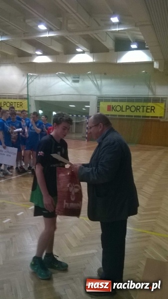 Zdjęcie w galerii na portalu naszraciborz.pl: Drugie miejsce kadetów KS AZS Rafako Racibórz na turnieju w Kielcach wiadomości z regionu