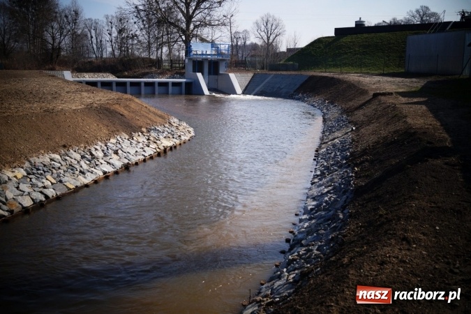 Zdjęcie w galerii na portalu naszraciborz.pl: Mieszkańcy Nędzy bezpieczniejsi. Zakończył się remont jazu wiadomości z regionu