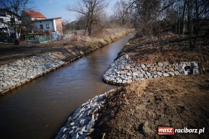 Zdjęcie w galerii na portalu naszraciborz.pl: Mieszkańcy Nędzy bezpieczniejsi. Zakończył się remont jazu wiadomości z regionu