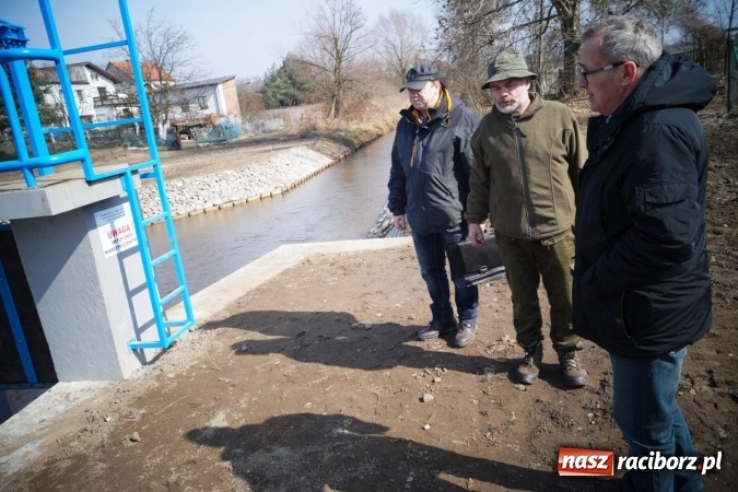 Zdjęcie w galerii na portalu naszraciborz.pl: Mieszkańcy Nędzy bezpieczniejsi. Zakończył się remont jazu wiadomości z regionu