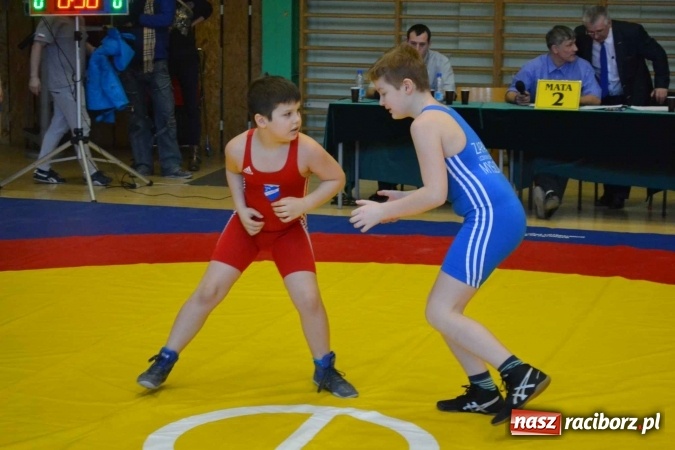 Zdjęcie w galerii na portalu naszraciborz.pl: Zapaśnicy przywieźli worek medali z Mistrzostw Śląska wiadomości z regionu