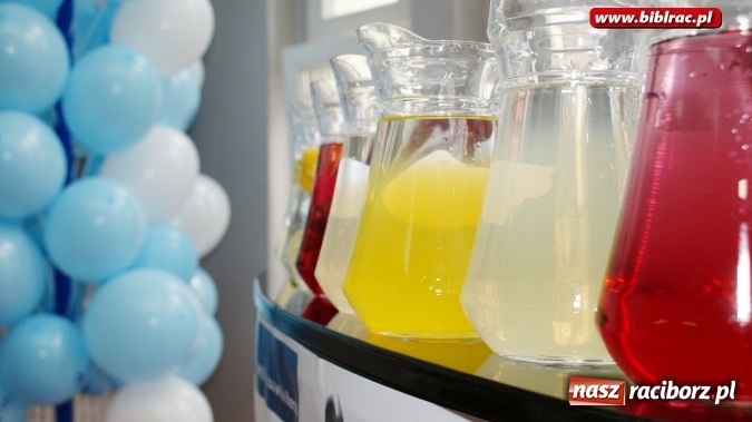 Zdjęcie w galerii na portalu naszraciborz.pl: Światowy Dzień Wody z Wodociągami w bibliotece wiadomości z regionu