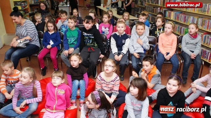 Zdjęcie w galerii na portalu naszraciborz.pl: Światowy Dzień Wody z Wodociągami w bibliotece wiadomości z regionu