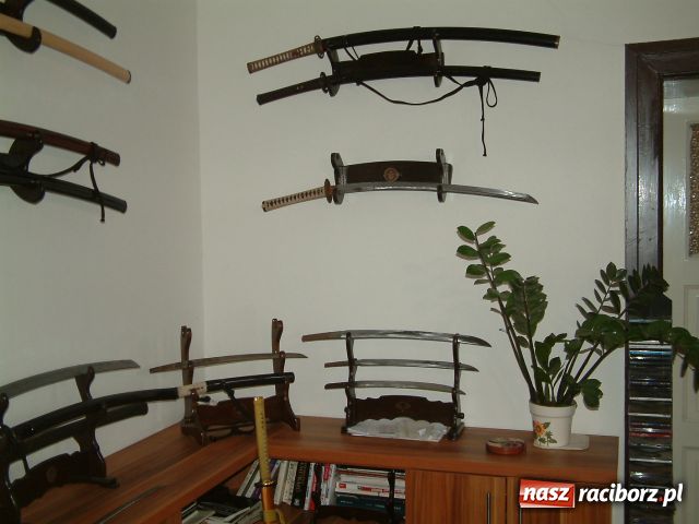 Zdjęcie w galerii na portalu naszraciborz.pl: Miecz samurajski z Ołomuńca wiadomości z regionu