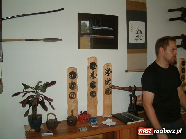 Zdjęcie w galerii na portalu naszraciborz.pl: Miecz samurajski z Ołomuńca wiadomości z regionu