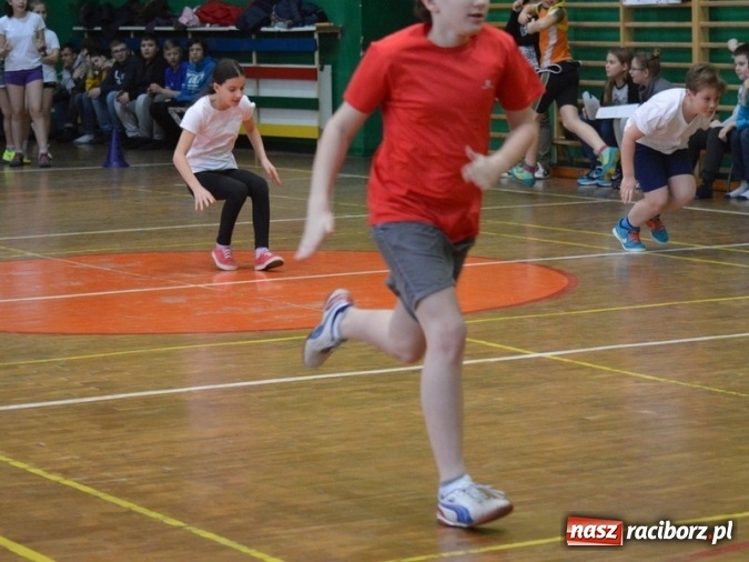 Zdjęcie w galerii na portalu naszraciborz.pl: Czwórka na sportowo wita dzień wiosny  wiadomości z regionu