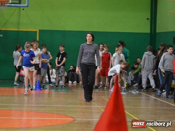 Zdjęcie w galerii na portalu naszraciborz.pl: Czwórka na sportowo wita dzień wiosny  wiadomości z regionu