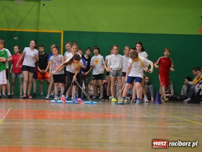 Zdjęcie w galerii na portalu naszraciborz.pl: Czwórka na sportowo wita dzień wiosny  wiadomości z regionu