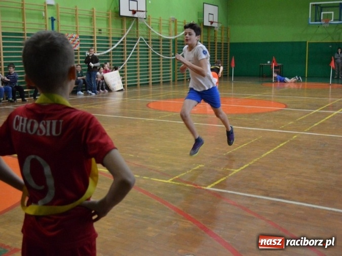 Zdjęcie w galerii na portalu naszraciborz.pl: Czwórka na sportowo wita dzień wiosny  wiadomości z regionu