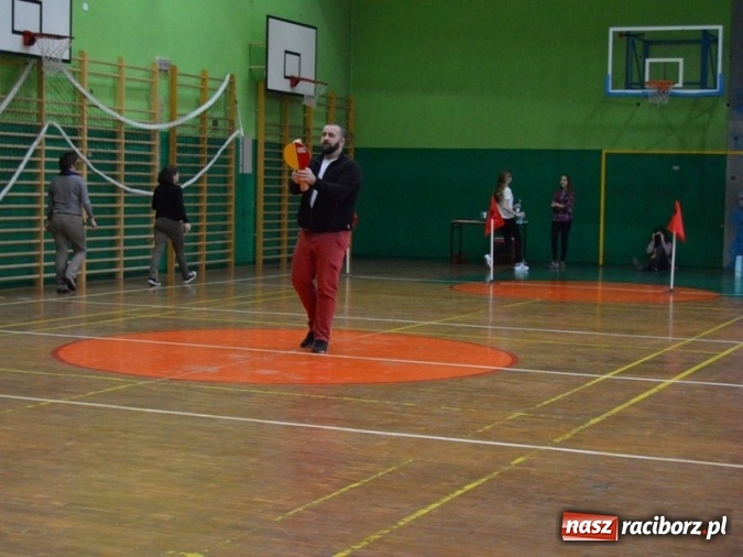 Zdjęcie w galerii na portalu naszraciborz.pl: Czwórka na sportowo wita dzień wiosny  wiadomości z regionu