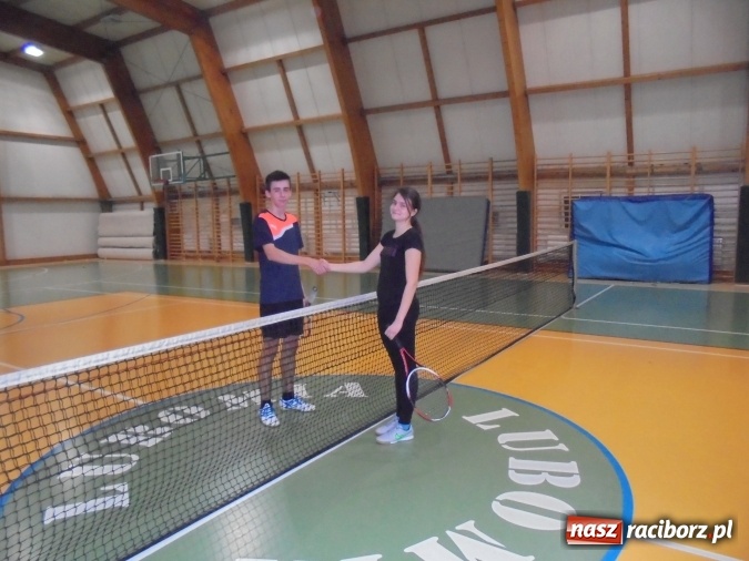 Zdjęcie w galerii na portalu naszraciborz.pl: Świąteczny turniej tenisowy w Lubomi  wiadomości z regionu