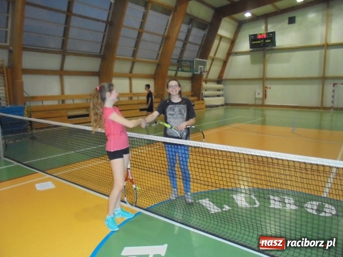 Zdjęcie w galerii na portalu naszraciborz.pl: Świąteczny turniej tenisowy w Lubomi  wiadomości z regionu