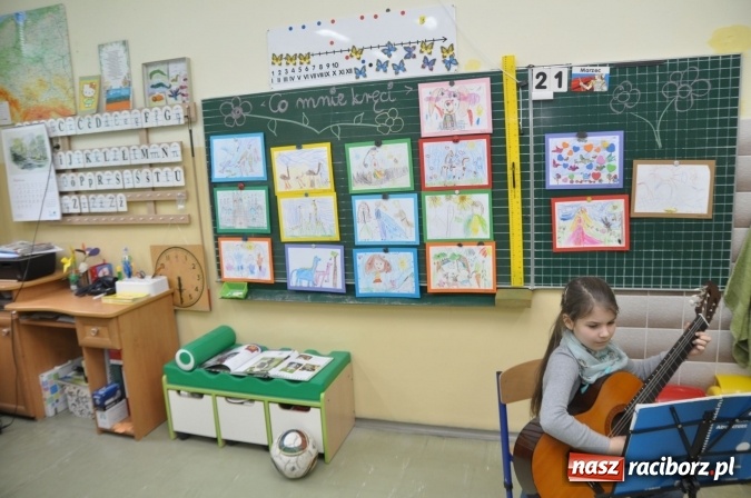 Zdjęcie w galerii na portalu naszraciborz.pl: Już wiemy, co nas kręci i jakie mamy talenty! Pierwszy dzień wiosny w SP18 wiadomości z regionu