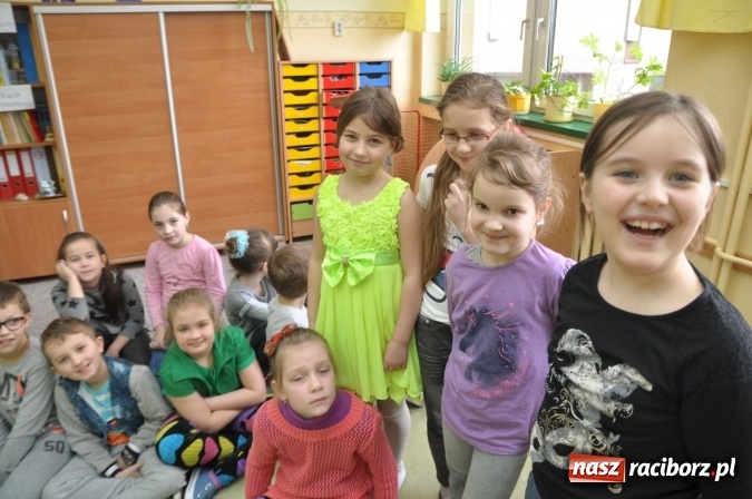 Zdjęcie w galerii na portalu naszraciborz.pl: Już wiemy, co nas kręci i jakie mamy talenty! Pierwszy dzień wiosny w SP18 wiadomości z regionu