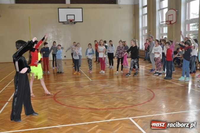 Zdjęcie w galerii na portalu naszraciborz.pl: Już wiemy, co nas kręci i jakie mamy talenty! Pierwszy dzień wiosny w SP18 wiadomości z regionu