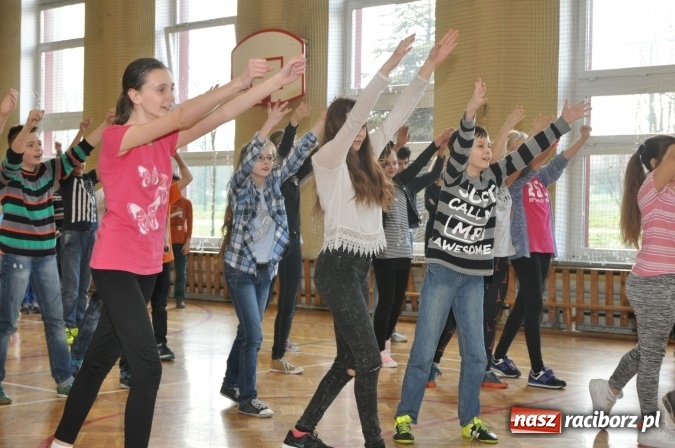 Zdjęcie w galerii na portalu naszraciborz.pl: Już wiemy, co nas kręci i jakie mamy talenty! Pierwszy dzień wiosny w SP18 wiadomości z regionu