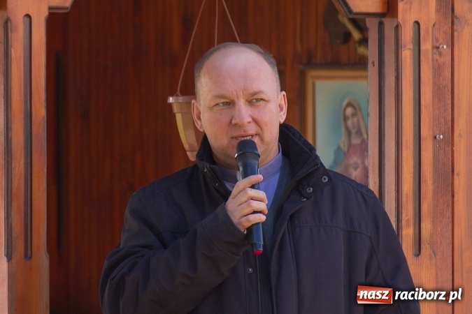 Zdjęcie w galerii na portalu naszraciborz.pl: Wielkanocne spotkanie w farskich ogrodach wiadomości z regionu