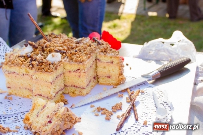 Zdjęcie w galerii na portalu naszraciborz.pl: Wielkanocne spotkanie w farskich ogrodach wiadomości z regionu