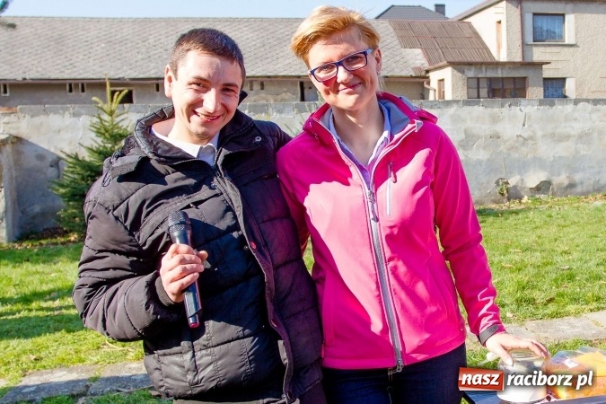 Zdjęcie w galerii na portalu naszraciborz.pl: Wielkanocne spotkanie w farskich ogrodach wiadomości z regionu