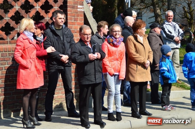 Zdjęcie w galerii na portalu naszraciborz.pl: Bieńkowicki wielkanocny obch&oacute;d p&oacute;l wiadomości z regionu