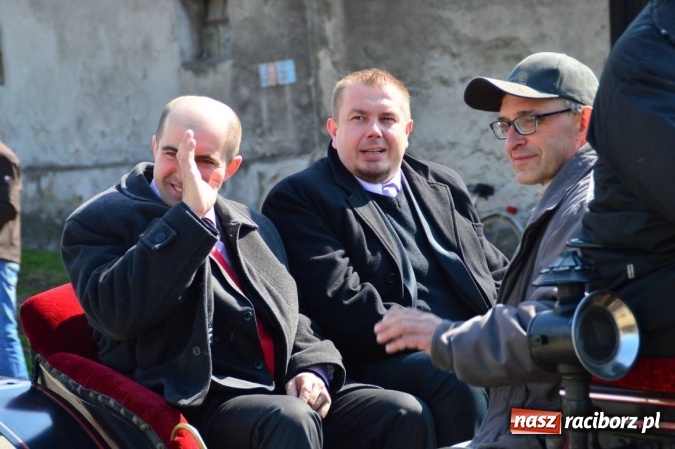 Zdjęcie w galerii na portalu naszraciborz.pl: Bieńkowicki wielkanocny obch&oacute;d p&oacute;l wiadomości z regionu