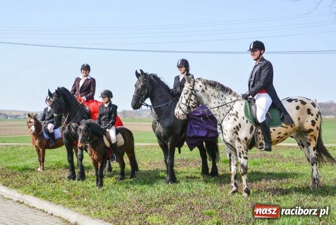 Zdjęcie w galerii na portalu naszraciborz.pl: Zawada Książęca - nadodrzańska procesja wielkanocna  wiadomości z regionu