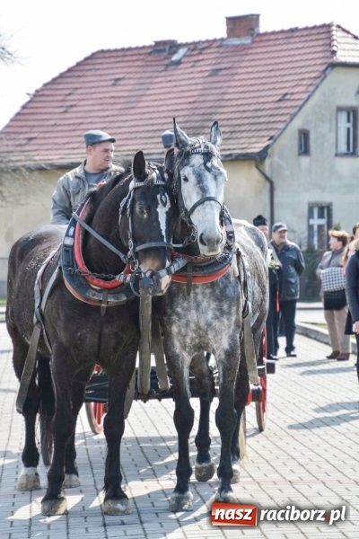 Zdjęcie w galerii na portalu naszraciborz.pl: Zawada Książęca - nadodrzańska procesja wielkanocna  wiadomości z regionu