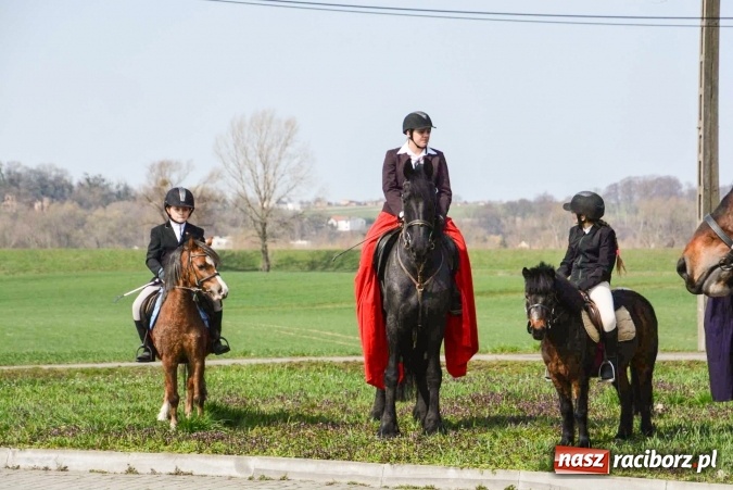 Zdjęcie w galerii na portalu naszraciborz.pl: Zawada Książęca - nadodrzańska procesja wielkanocna  wiadomości z regionu