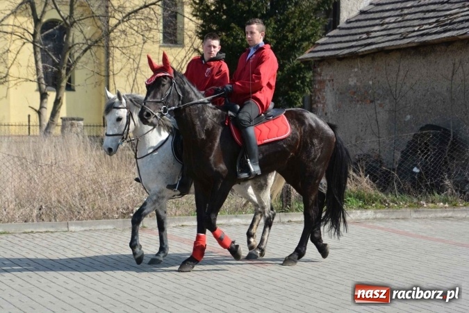 Zdjęcie w galerii na portalu naszraciborz.pl: Zawada Książęca - nadodrzańska procesja wielkanocna  wiadomości z regionu