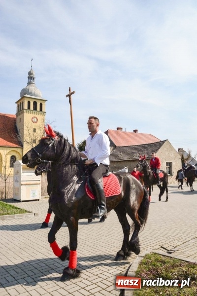 Zdjęcie w galerii na portalu naszraciborz.pl: Zawada Książęca - nadodrzańska procesja wielkanocna  wiadomości z regionu
