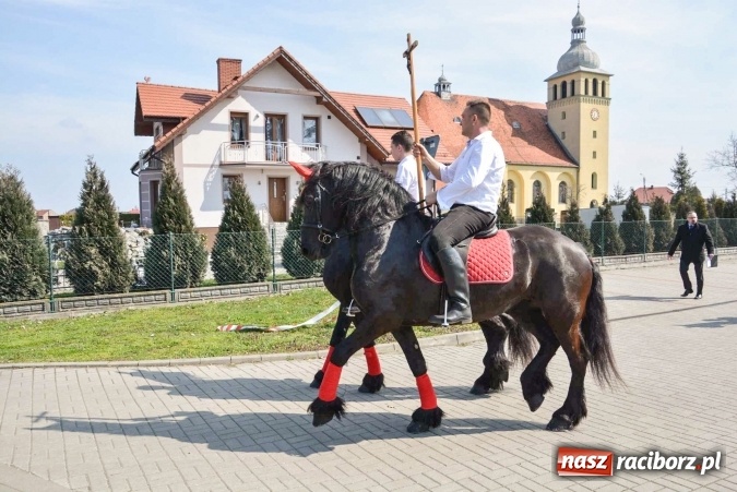 Zdjęcie w galerii na portalu naszraciborz.pl: Zawada Książęca - nadodrzańska procesja wielkanocna  wiadomości z regionu