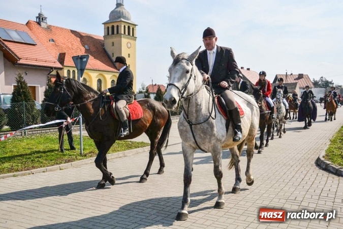 Zdjęcie w galerii na portalu naszraciborz.pl: Zawada Książęca - nadodrzańska procesja wielkanocna  wiadomości z regionu