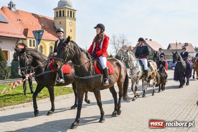 Zdjęcie w galerii na portalu naszraciborz.pl: Zawada Książęca - nadodrzańska procesja wielkanocna  wiadomości z regionu