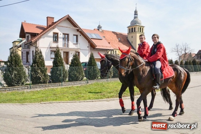 Zdjęcie w galerii na portalu naszraciborz.pl: Zawada Książęca - nadodrzańska procesja wielkanocna  wiadomości z regionu