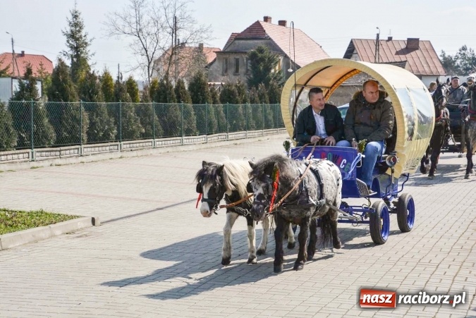 Zdjęcie w galerii na portalu naszraciborz.pl: Zawada Książęca - nadodrzańska procesja wielkanocna  wiadomości z regionu